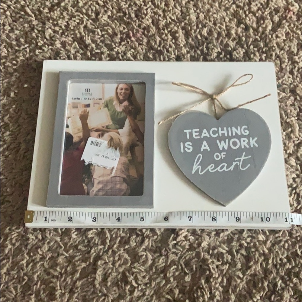 ♻️ Teacher frame - Picture 4 of 5